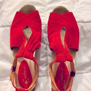 Earthies sandals, red suede, size 10